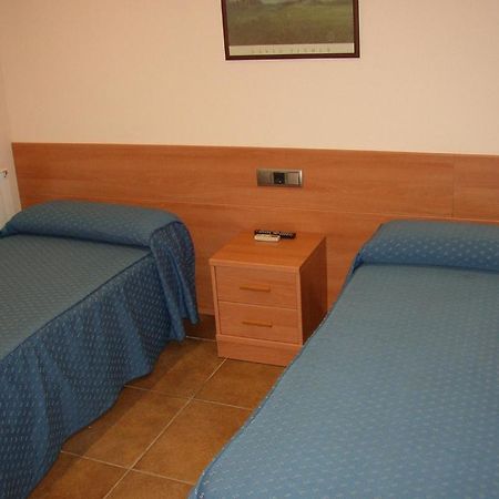 Pensio Sant Antoni Hotell Palau d'Anglesola Rum bild