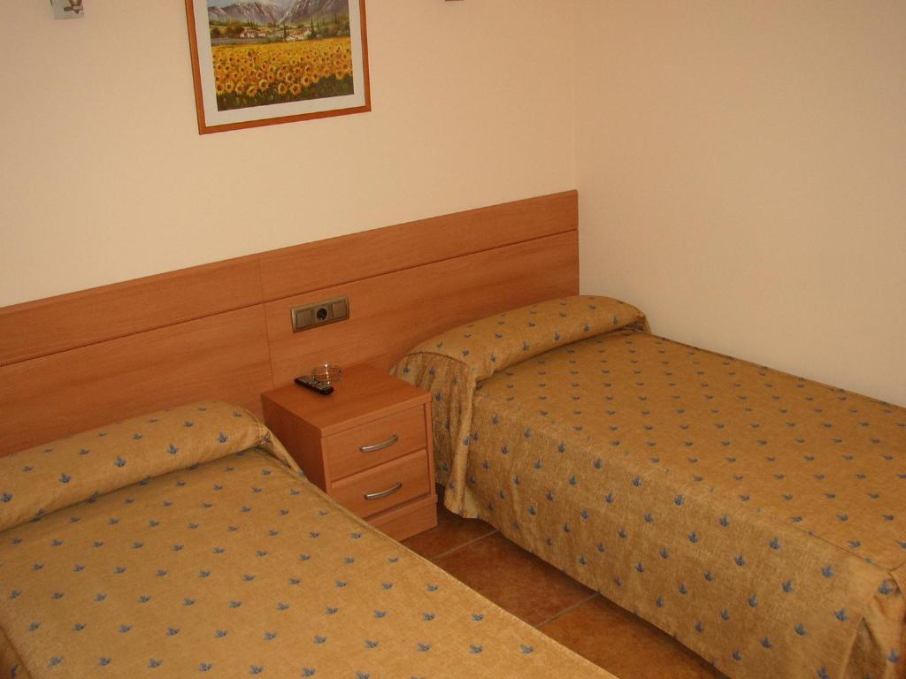 Pensio Sant Antoni Hotell Palau d'Anglesola Rum bild
